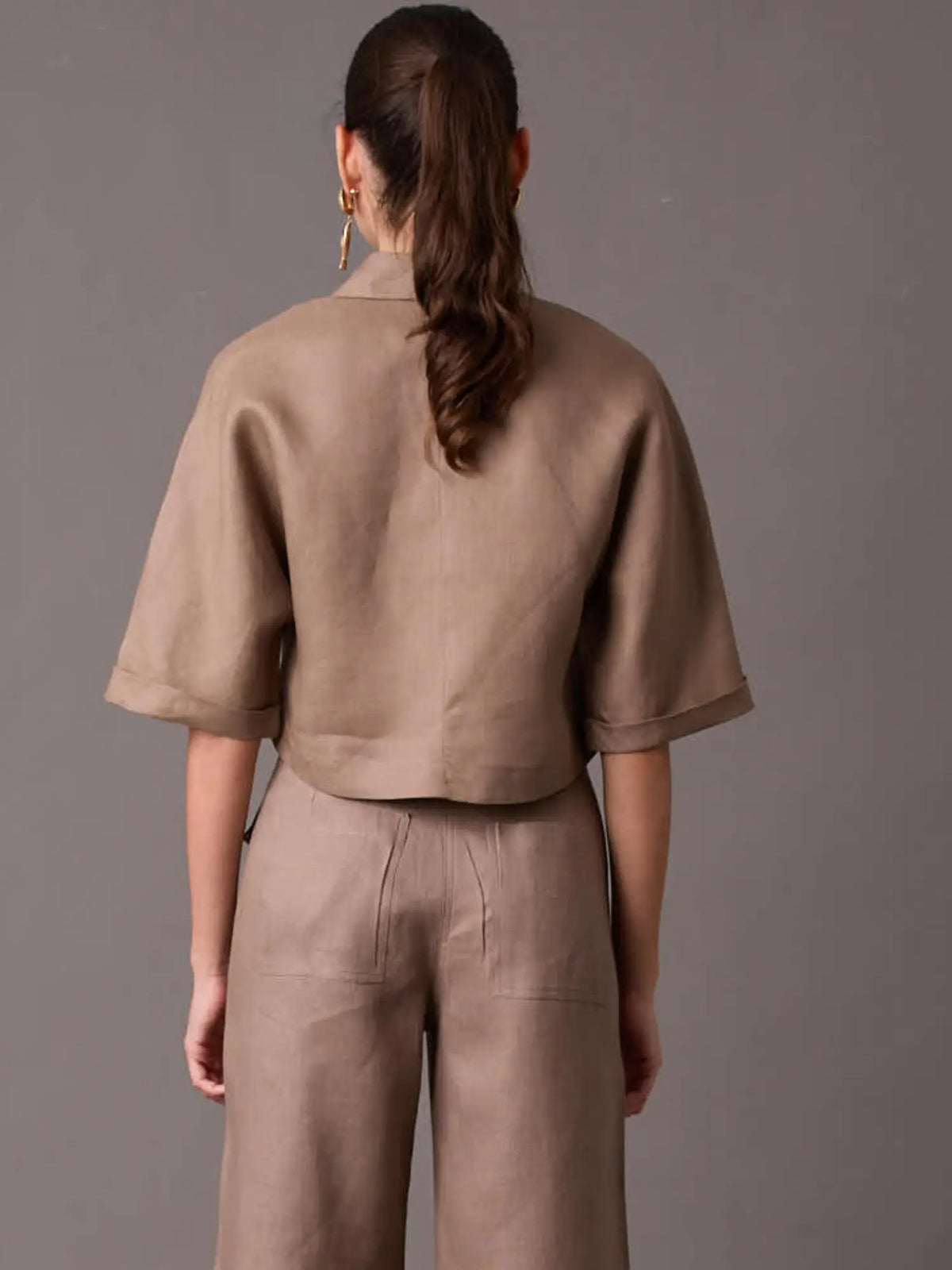 Blusa Govina Taupe