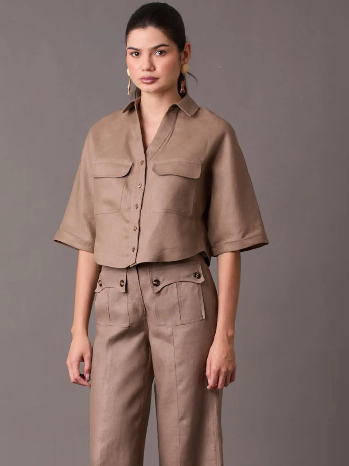 Blusa Govina Taupe