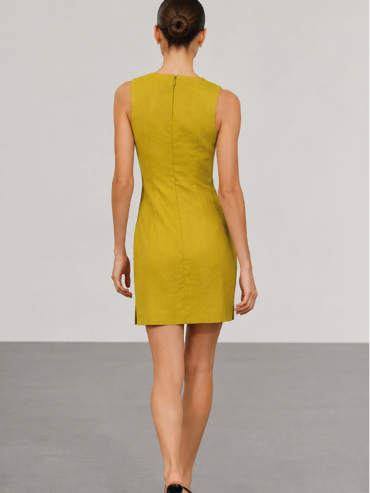 Vestido Corto Gabyna Lima