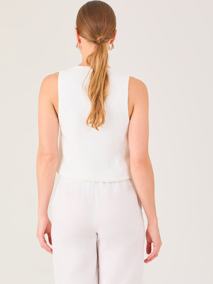 Conoce las ultimas tendencias en Vestidos,Blusas,Pantalones,Faldas,Shorts y enterizos.