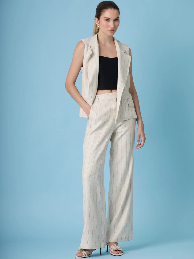 Pantalón Rondine Sand beige con rayas verticales finas y corte recto para mujer.