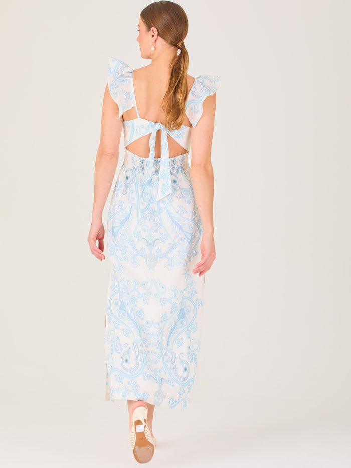 Vestido largo estampado,  con  sutil escote frontal, perfecto para looks elegantes y veraniegos, 

Detalles:

Color: baby blue 

Material: 80% Tencel 20% Lino