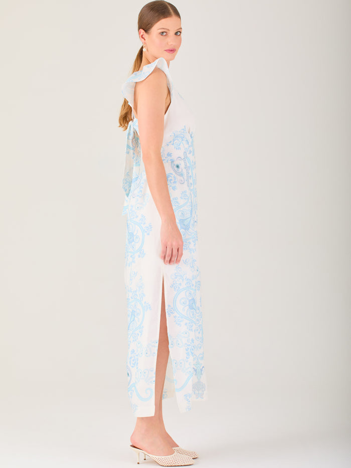 Vestido largo estampado,  con  sutil escote frontal, perfecto para looks elegantes y veraniegos, 

Detalles:

Color: baby blue 

Material: 80% Tencel 20% Lino